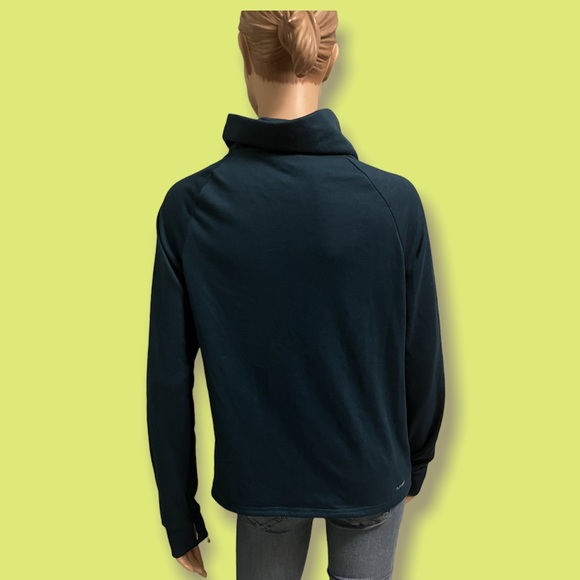 Reebok green top jacket - Picture 4 of 7